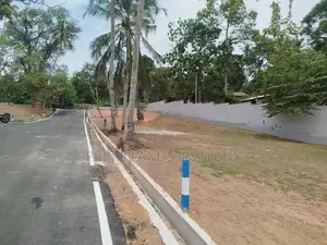 පන්නිපිටිය බිම් කොටස් විකිණීමට ..