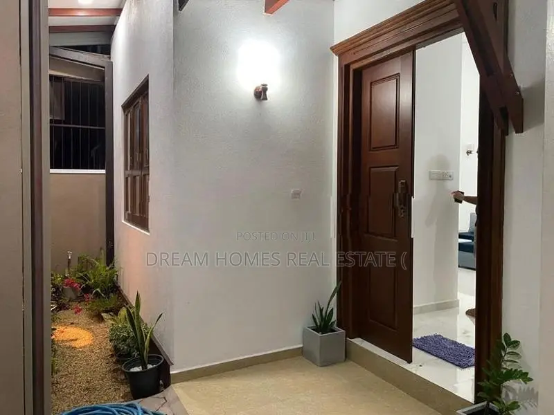 Single Storied House for Sale Athurugiriya