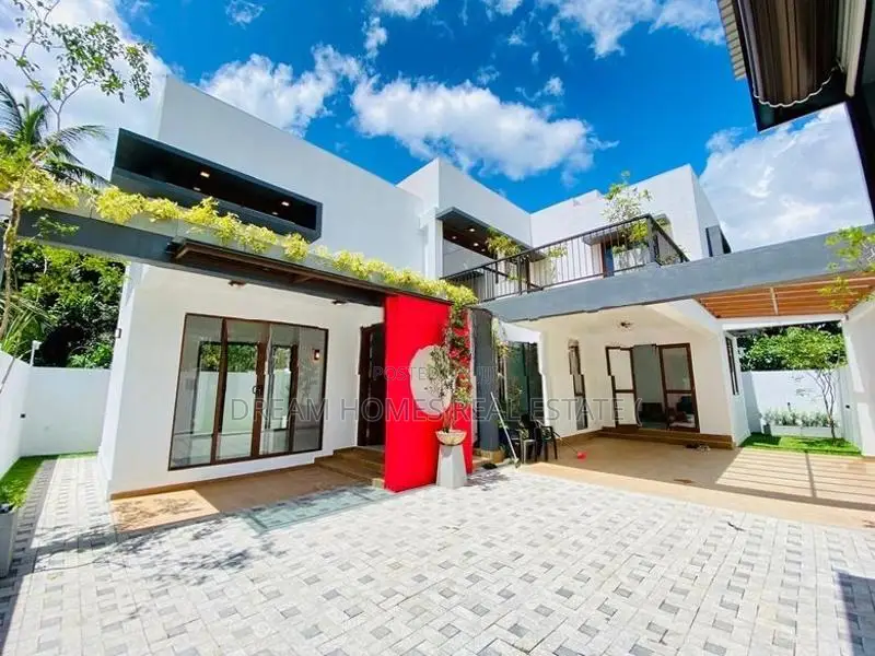 4 Bedroom House – Kothalawala