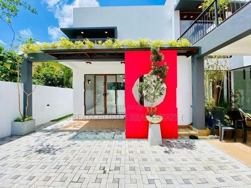 4 Bedroom House – Kothalawala