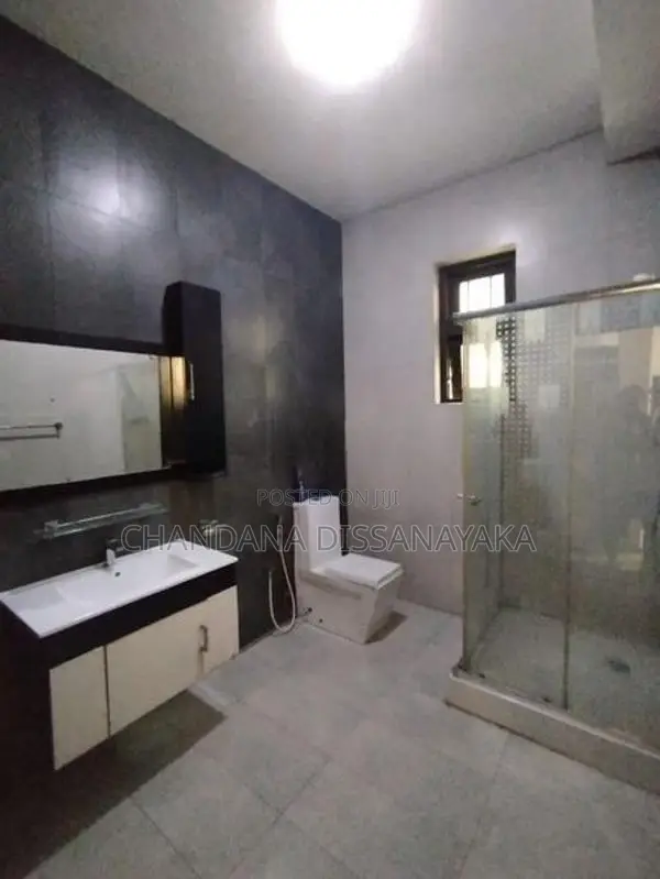03 Storey House For Rent With Furniture At Pannipitiya