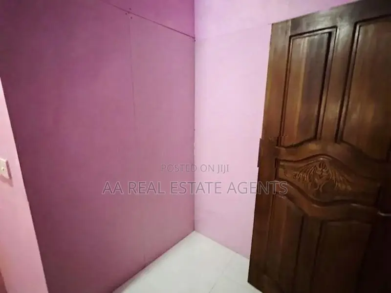Three-Storey House for Sale in Colombo 14