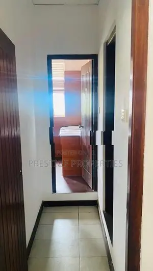 Commercial office building for rent in Colombo 4
