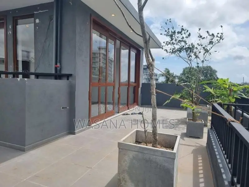 Beautiful House for Sale Talawathugoda