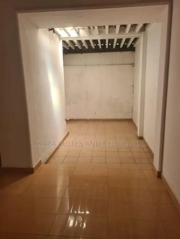 Colombo 04 - House for Sale HL19073