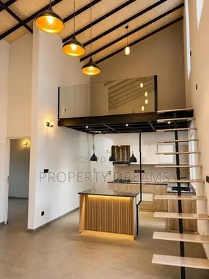 Stylish Well-Maintained House for Sale Athurugiriya