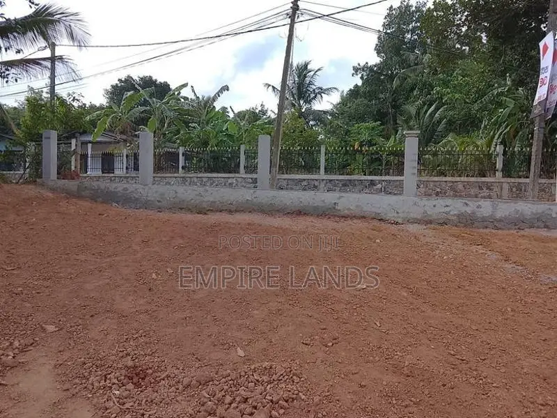 Moragahahena Beneficial Land for Sale in Near Homagama