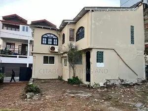 House With a Land For sale In Mount Lavinia - CL750