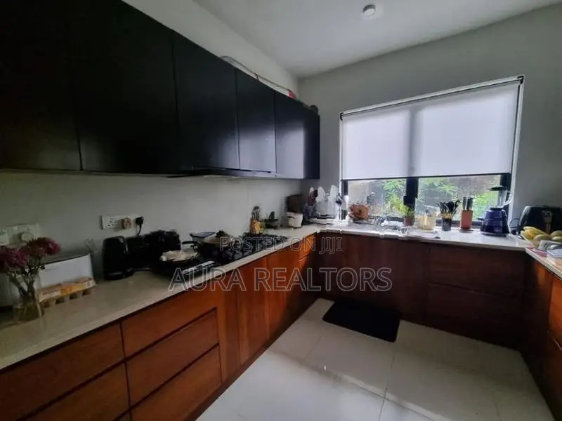 House for Sale in Rajagiriya ( P-207)