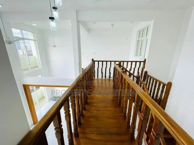 Wellawatta Duplex Apartment For Sale**