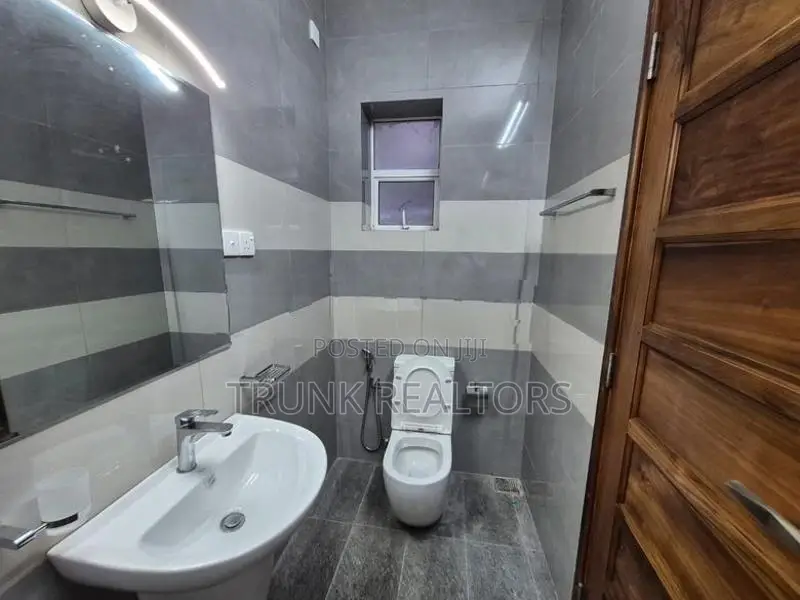 Spring Court, Colombo 06 04BR Apartment For Sale (NK11722)