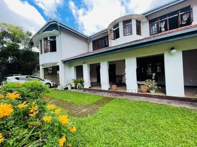 Spacious 5-Bedroom House for Sale – Kelaniya