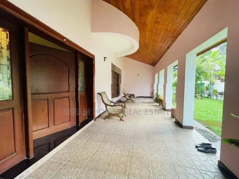 Spacious 5-Bedroom House for Sale – Kelaniya