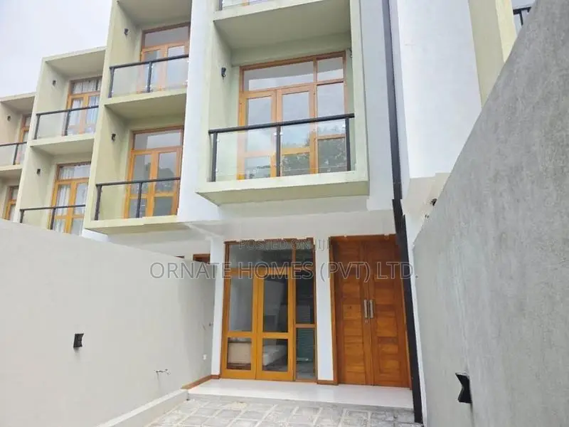 Brand New Luxury House For Sale - Nugegoda, Delkanda