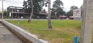 Land ඉබ්බාගමුවෙන් ව්‍යාපාරික බිම් කොටස්