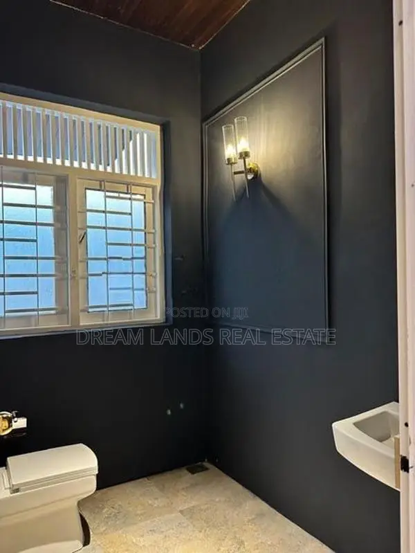 COMMERCIAL PROPERTY FOR RENT IN NAWALA WITH FURNITURE (SP1312)