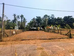 Land for sale in Mirigama