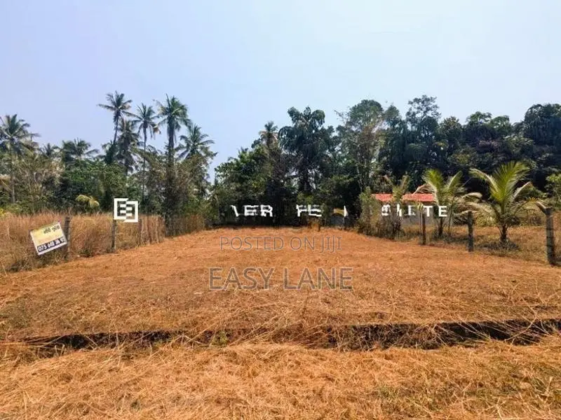 Land for sale in Mirigama