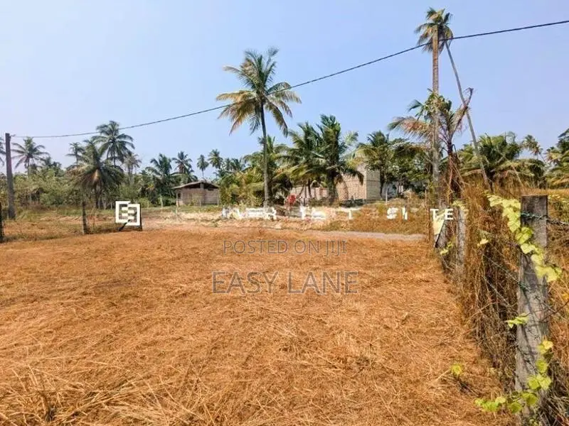 Land for sale in Mirigama