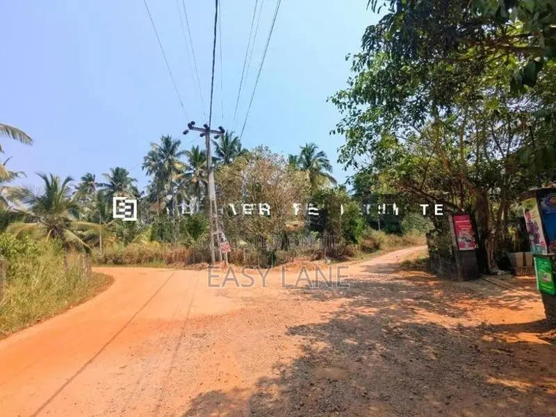Land for sale in Mirigama