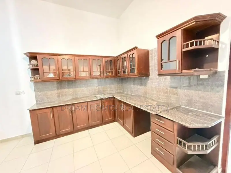 Spacious 5-Bedroom House for Sale – Malabe