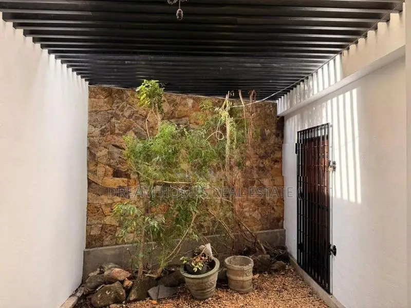 Spacious 5-Bedroom House for Sale – Malabe
