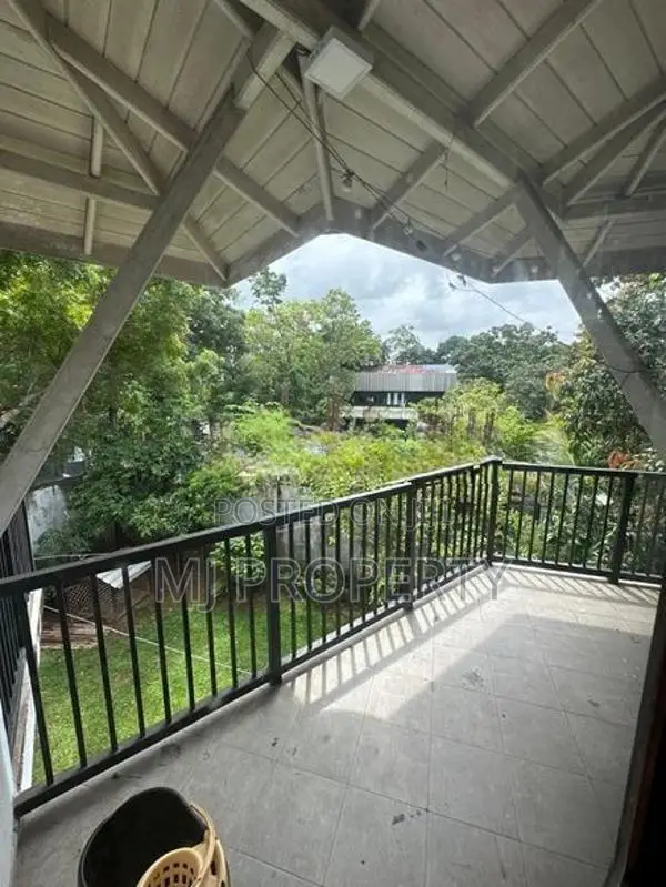 TS-1195 Highly Valuable Two Storey House Sale in Thalawathugoda