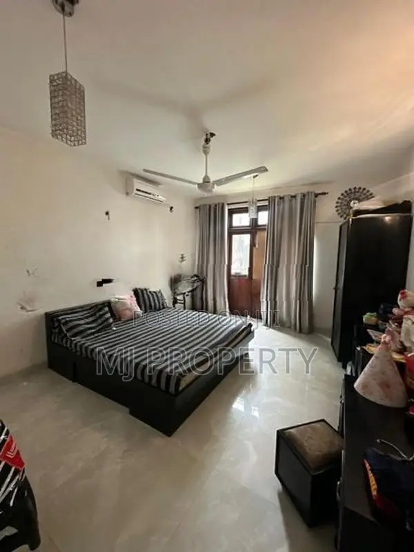 TS-1195 Highly Valuable Two Storey House Sale in Thalawathugoda