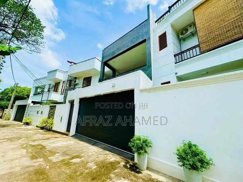 4 Bed Family House Ground Floor Dehiwala