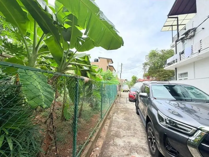 (SL1573) 24 Perch Land for Sale in Rajamalwatta Battaramulla