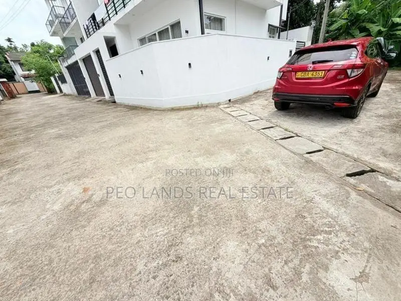 (SL1573) 24 Perch Land for Sale in Rajamalwatta Battaramulla