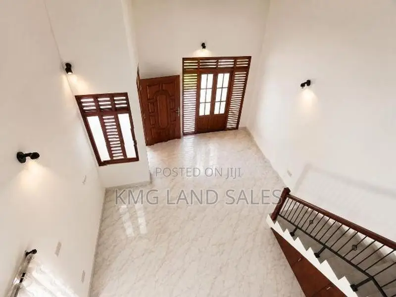 2 Storey House for Sale in Piliyandala