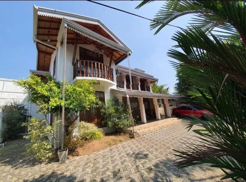Beautiful House for Rent in Kiribathgoda
