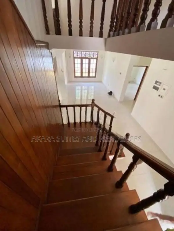 Rajagiriya - House for Sale HL45047