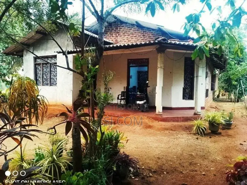 නිවස සහ ඉඩම විකිනීමට අනුරාධපුර