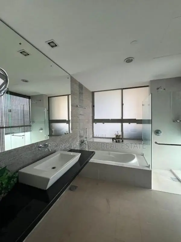 Luxury 3 Bedroom Apartment for Rent – the Emperor, Colombo 03