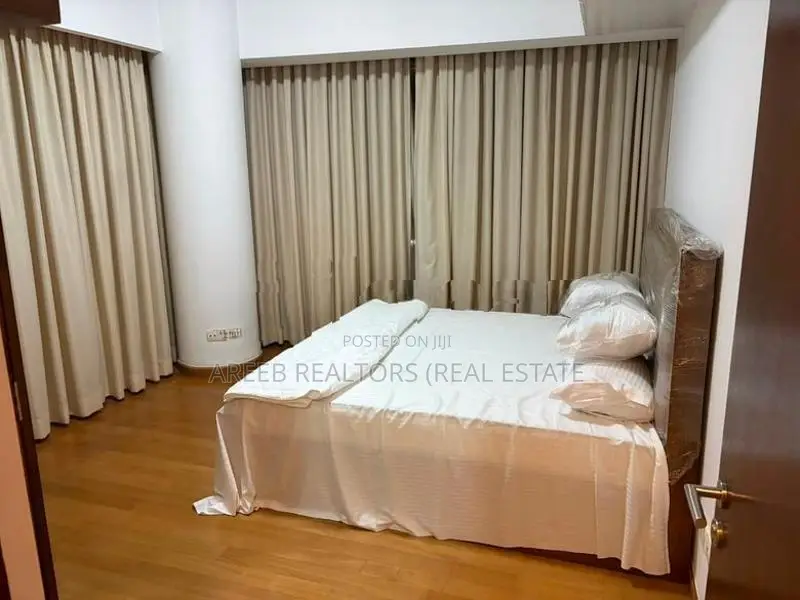 2 Bedroom Apartment for Rent – the Emperor, Colombo 03