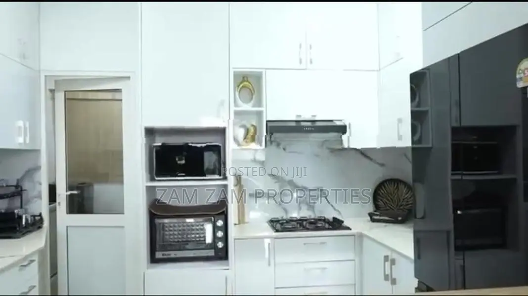 Brand New Fully Furnished Apartment For Rent in Wellawatta Colombo 6