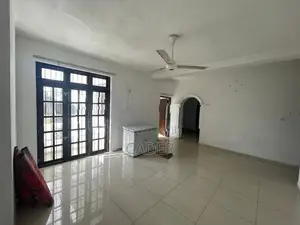 House For rent in mount lavinia