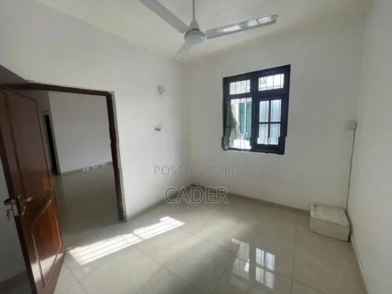 House For rent in mount lavinia