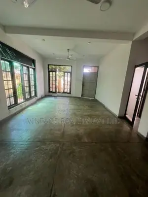 Two Storied House For Sale in Fife Road Colombo 5
