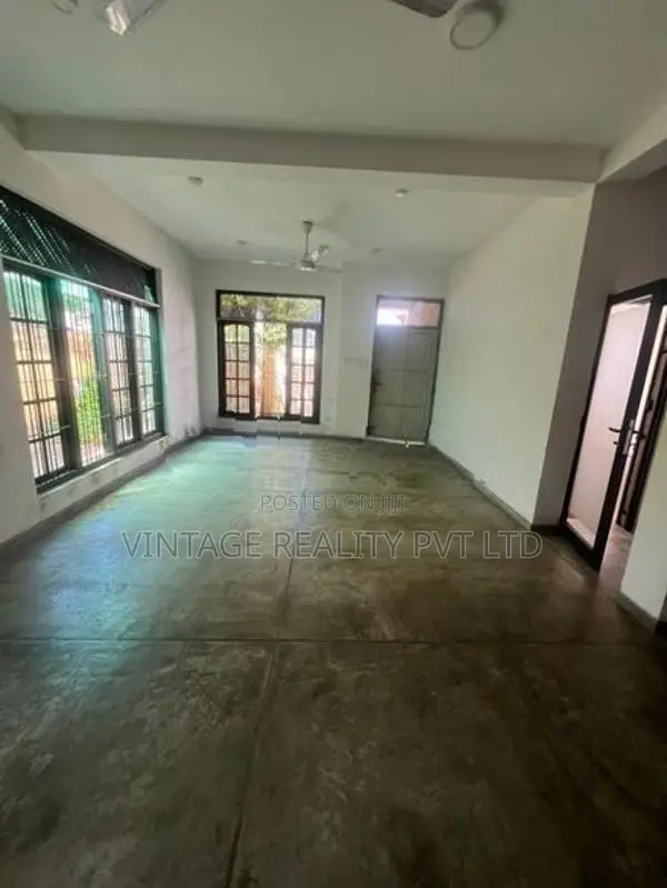 Two Storied House For Sale in Fife Road Colombo 5