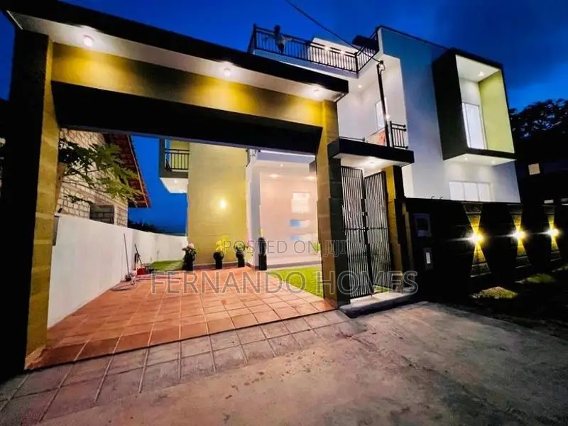 Great Designs Latest Upstairs Luxury House For Sale In Negombo