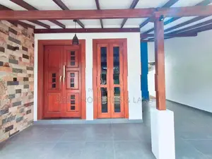 Brand New 3 Bedrooms House for sale in Piliyandala Polgasowita