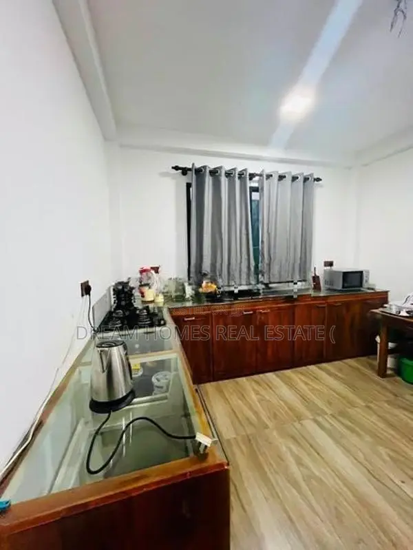 10 Perch House for Sale in Malabe – 5 Bedrooms