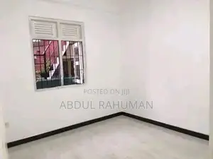 2 Story 5 Rooms Kiribathgoda Town House Rent