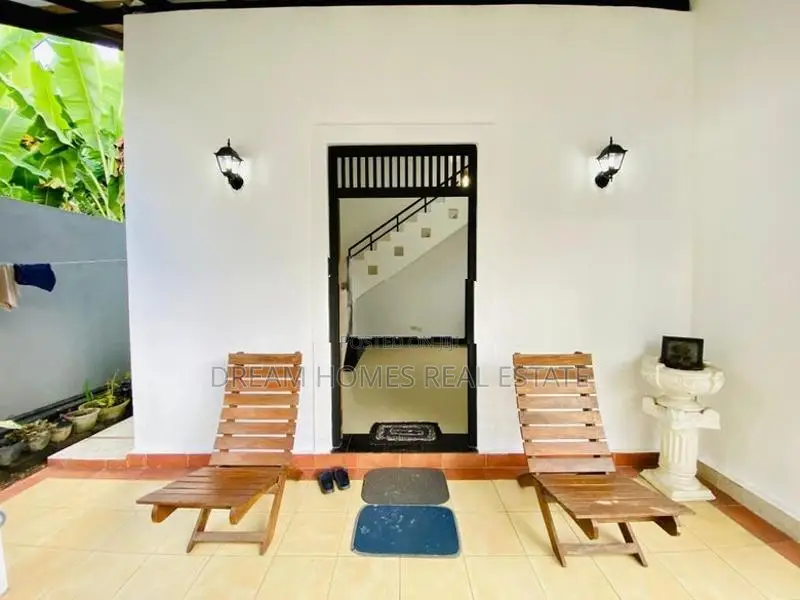 Modern 2-Storey House for Sale in Malabe