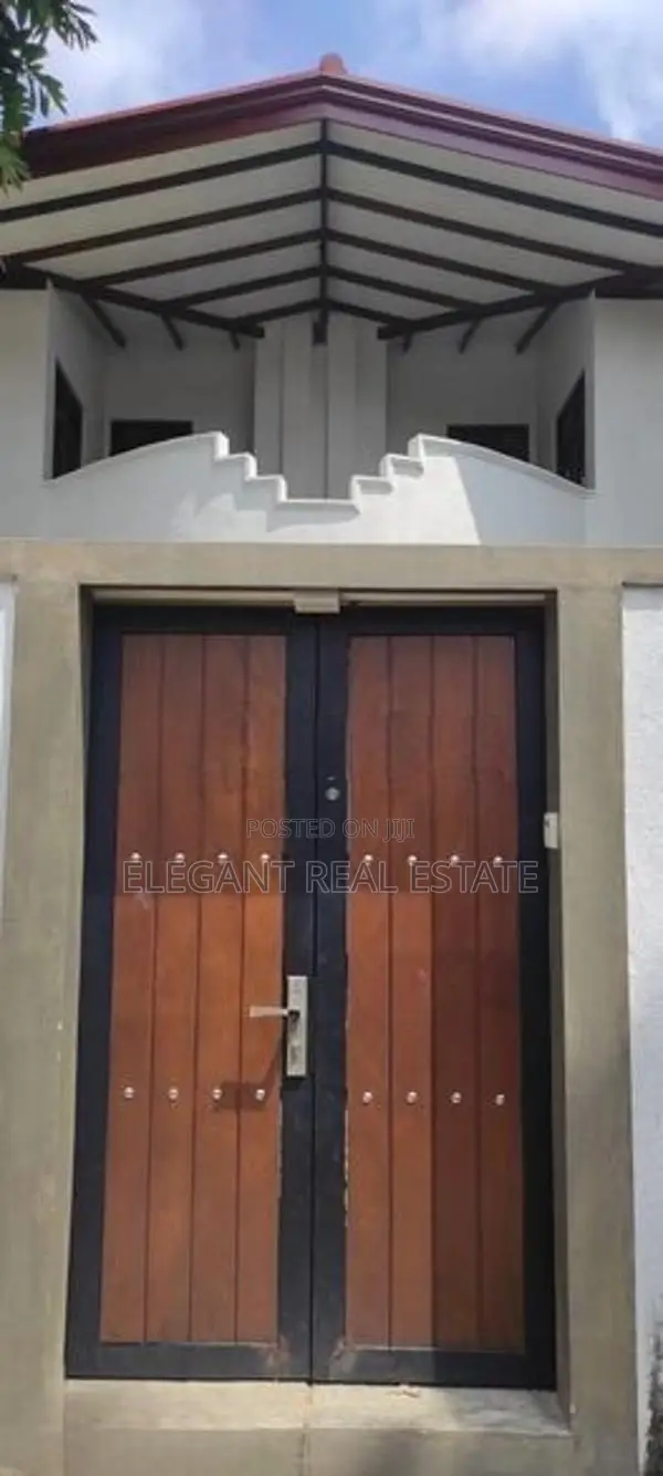 04 Bedroom Unfurnished 02 Storied House for Sale in Nugegoda (A923)