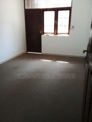 09 Bedroom Unfurnished 04 Storied House for Rent in Colombo 07 (A6484)