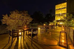 High-Yield Riverfront Boutique Resort - Betota